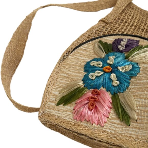 Vintage 50s Artisan Wicker Woven Straw Raphia Shoulder Bag Embroidered Flowers - Picture 4 of 15